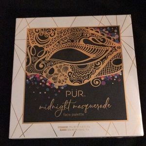 Eyeshadow Midnight Masquerade